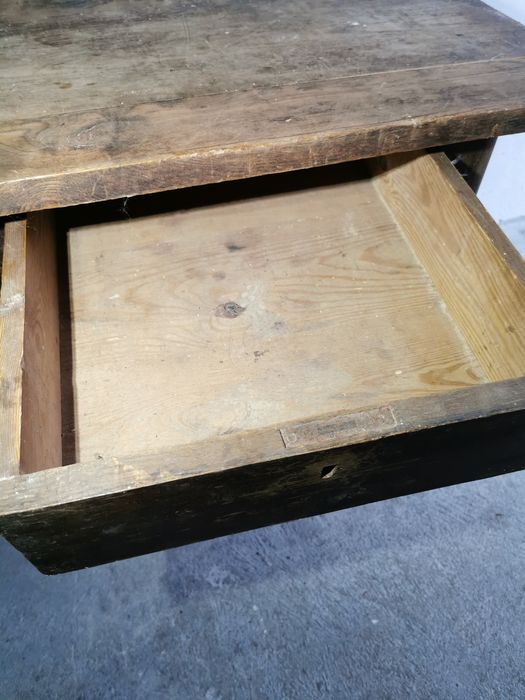 Stół wiejski 100  letni