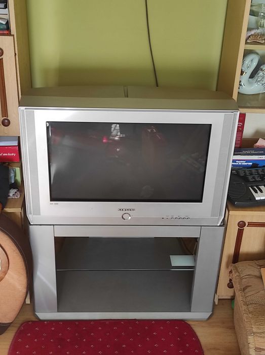 Stolik pod telewizor