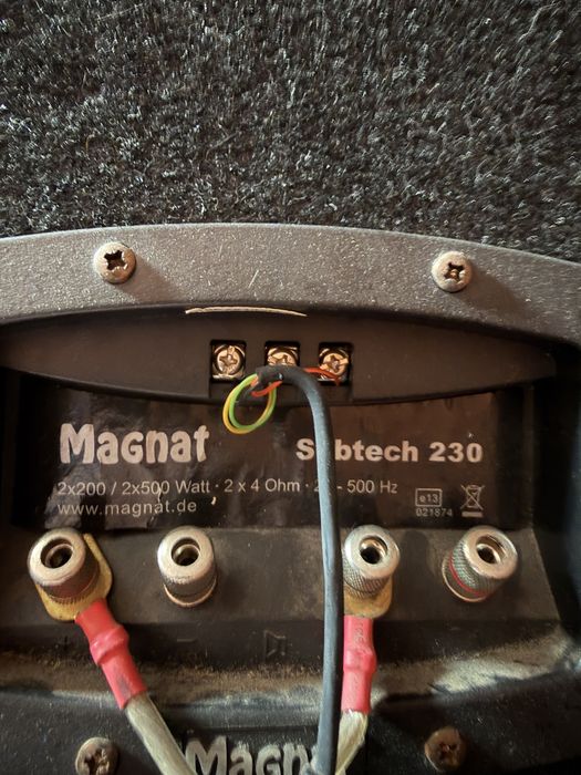 Magnait Чотирех канальний уселітель