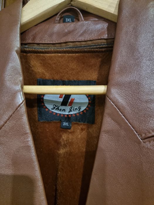 Płaszczyk skórzany trencz