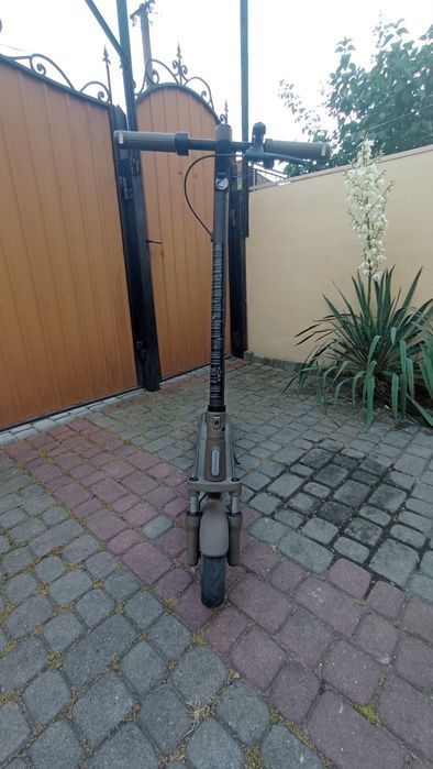 Продам електросамокат