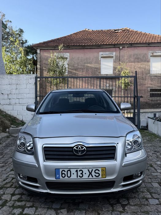 Toyota Avensis 2.0 D-4D | 2004 | Nacional
