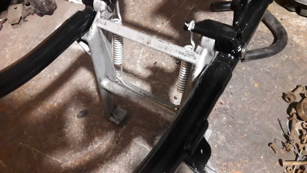 центральная ножка ЯВА 634-638