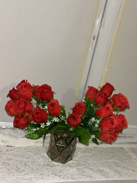 Квіти штучні троянди рози два букети