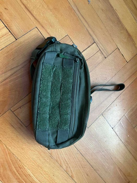 Nerka biodrowa olive