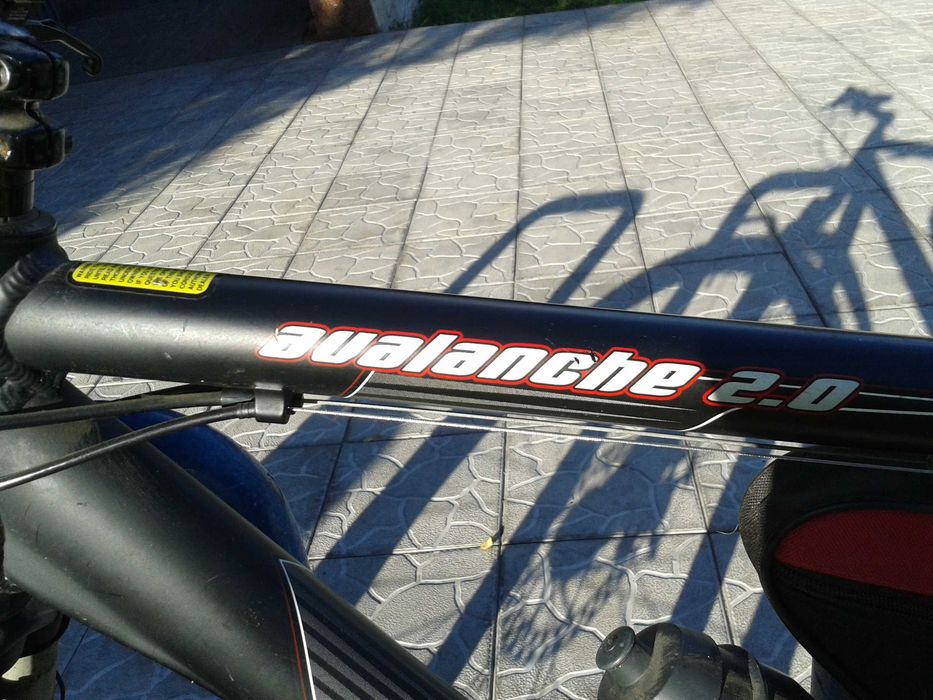 Велосипед GT Avalanche 2.0 Sport  29 дюймов.
