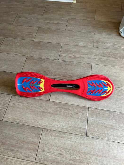 Skate 2 rodas usados mas em bom estado