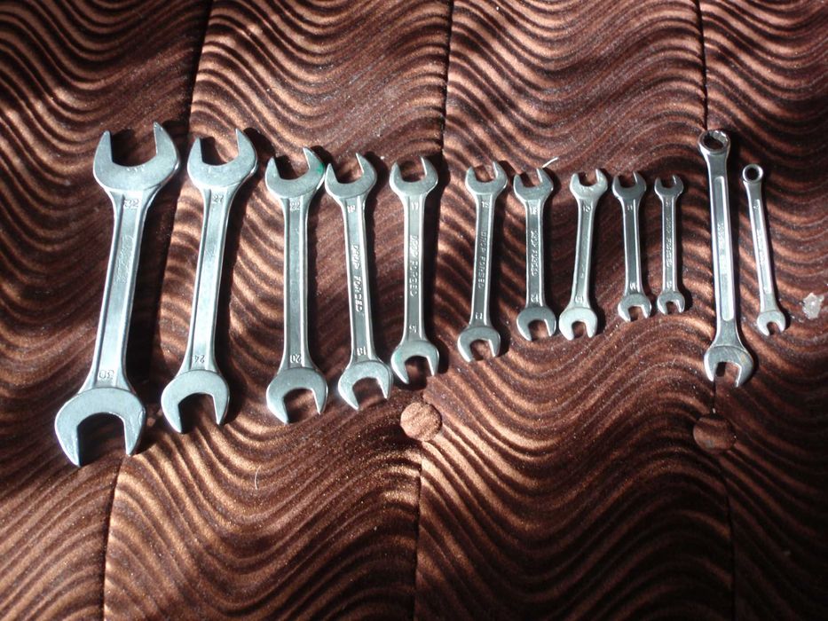 Zestaw kluczy płaskich