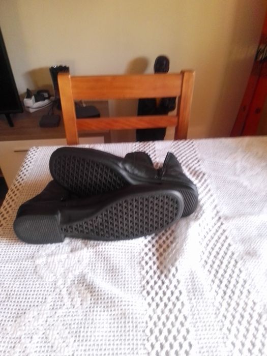 Botas muito boas e com pouco uso