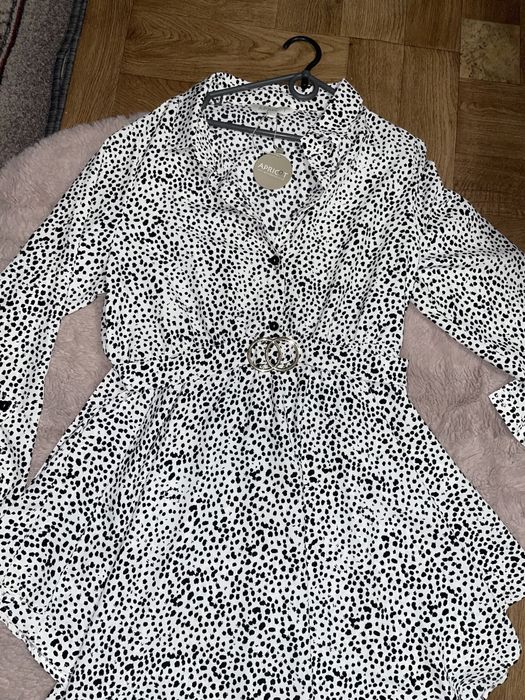 Ідеально нова сукня розмір М-Л