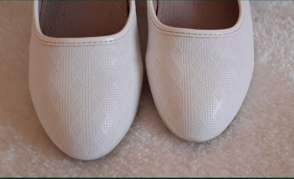 Buty komunijne rozmiar 36