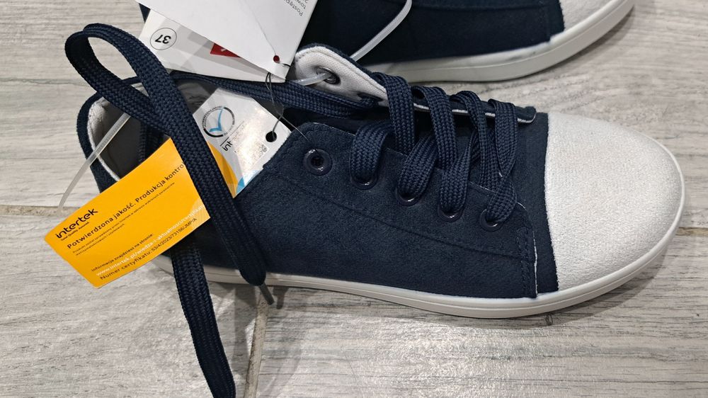 Trampki tenisówki damskie dziewczece biala podeszwa cleve 37 nowe