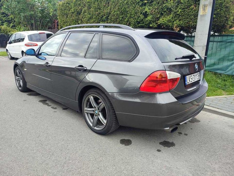 BMW 318i 2.0 143KM 2008rok