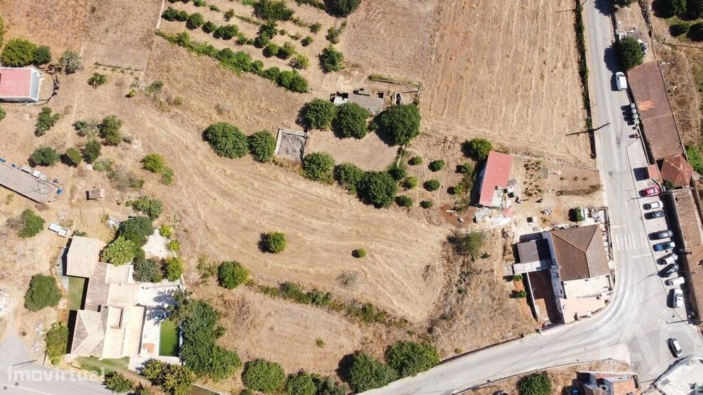 Terreno para construção T6 em São Gonçalo De Lagos de 1000,00 m2