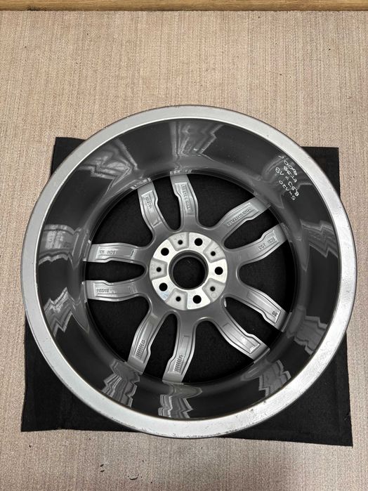 felga bmw 5x120 8,5jx19 et 38