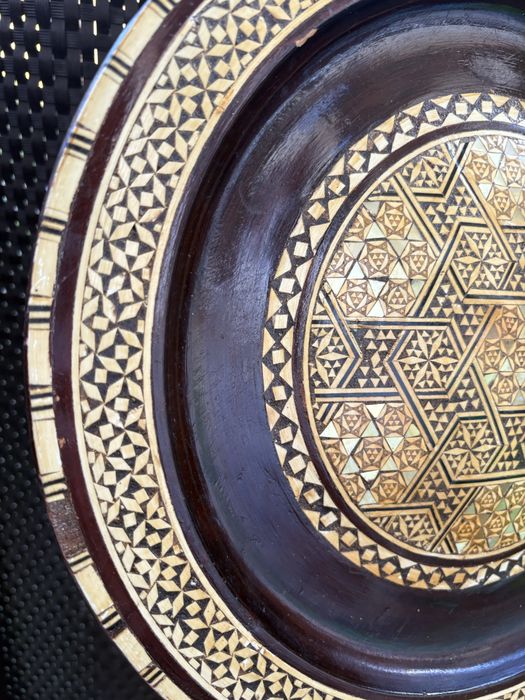 Duży orientalny talerz dekoracyjny intarsjowany Rękodzieło