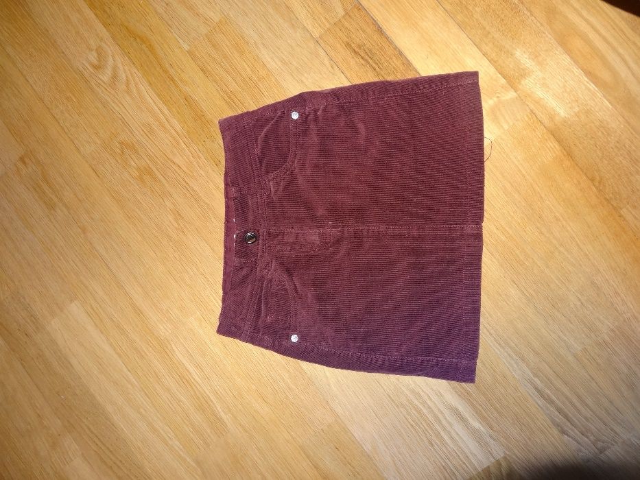 Spódnica dziewczęca sztruksowa rozm. 128