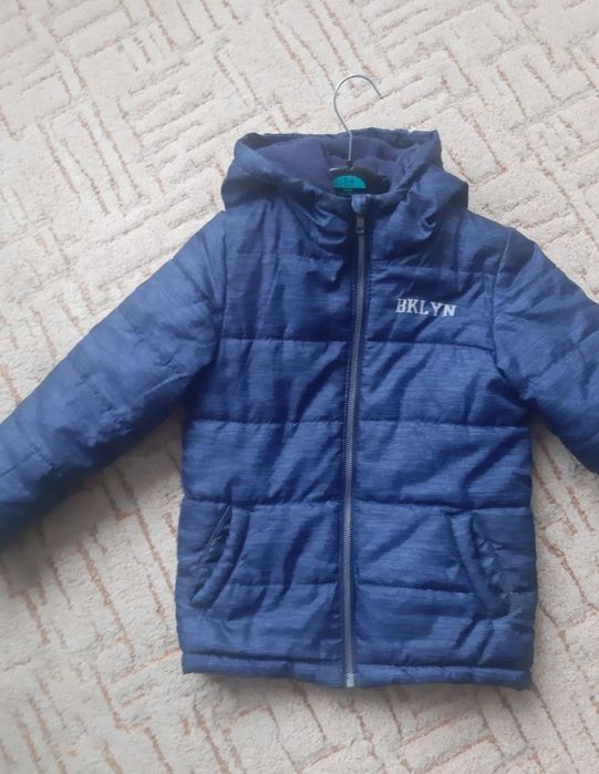 Продам дитячу куртку
