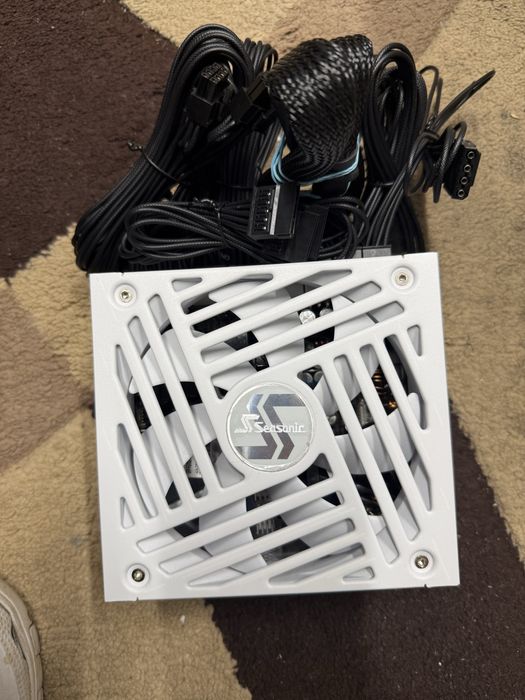 Seasonic Focus GX-1000 1000w 80+ gold