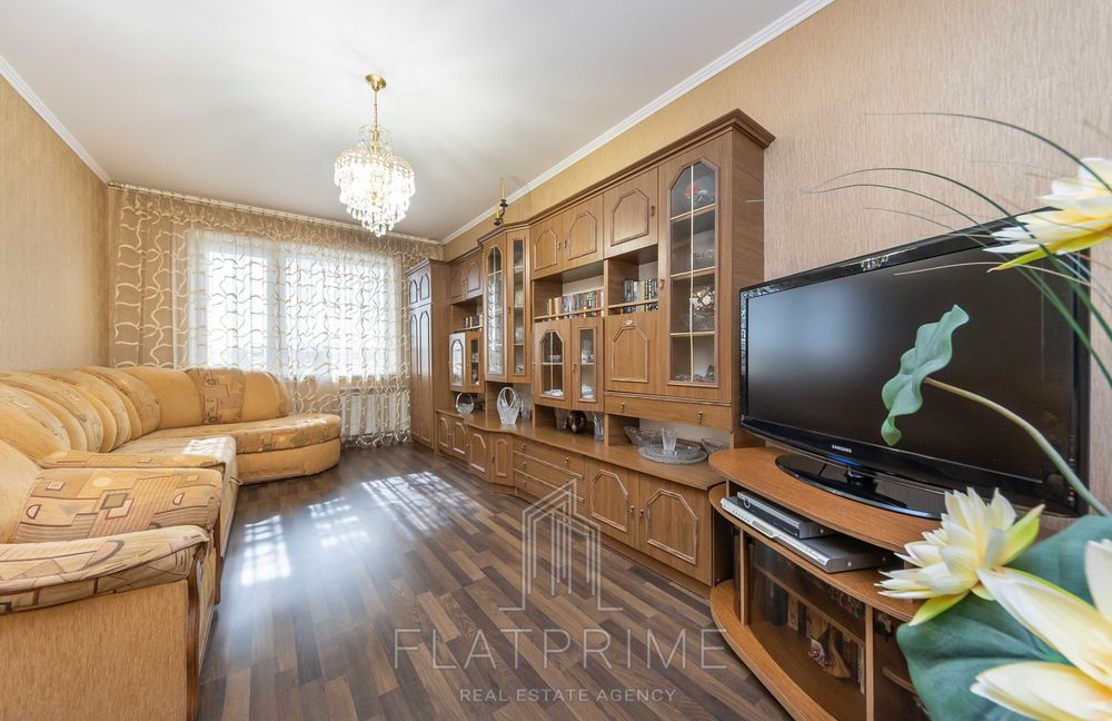 Без % метро Теремки 4 кімнатна з ремонтом, програми - ТАК