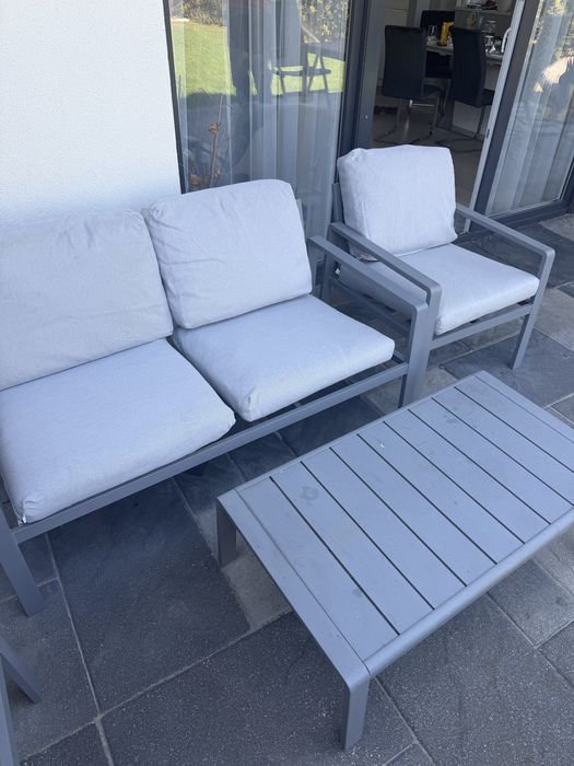 Zestaw wypoczynkowy na taras balkon
