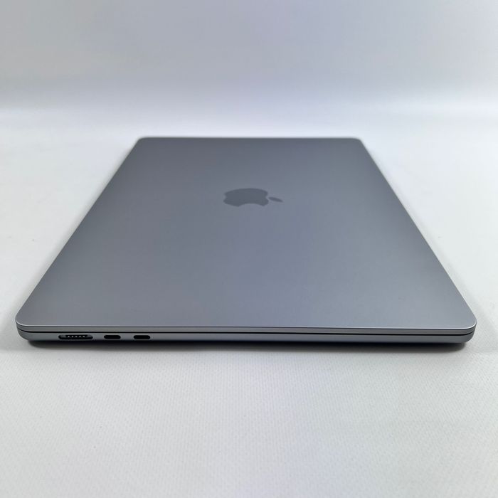 MacBook Air 15 2024 M3 16GB RAM 512GB RAM Space Gray (MXD13