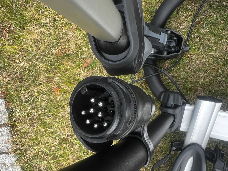 Thule VeloCompact 924 bagażnik rowerowy na hak uchylny rozsuwany