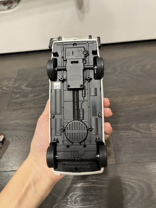 Металева машина Лада жигулі біла