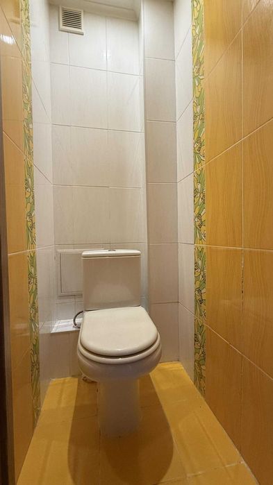 Продаж 2к квартири за адресою просп. Червоної калини, 38/10 Деснянський рн
