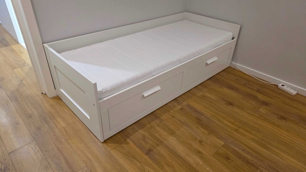 Cama Divã/Dupla c/ Gavetas e Colchão 200x80 | NOVO! Usado 2x (229€)