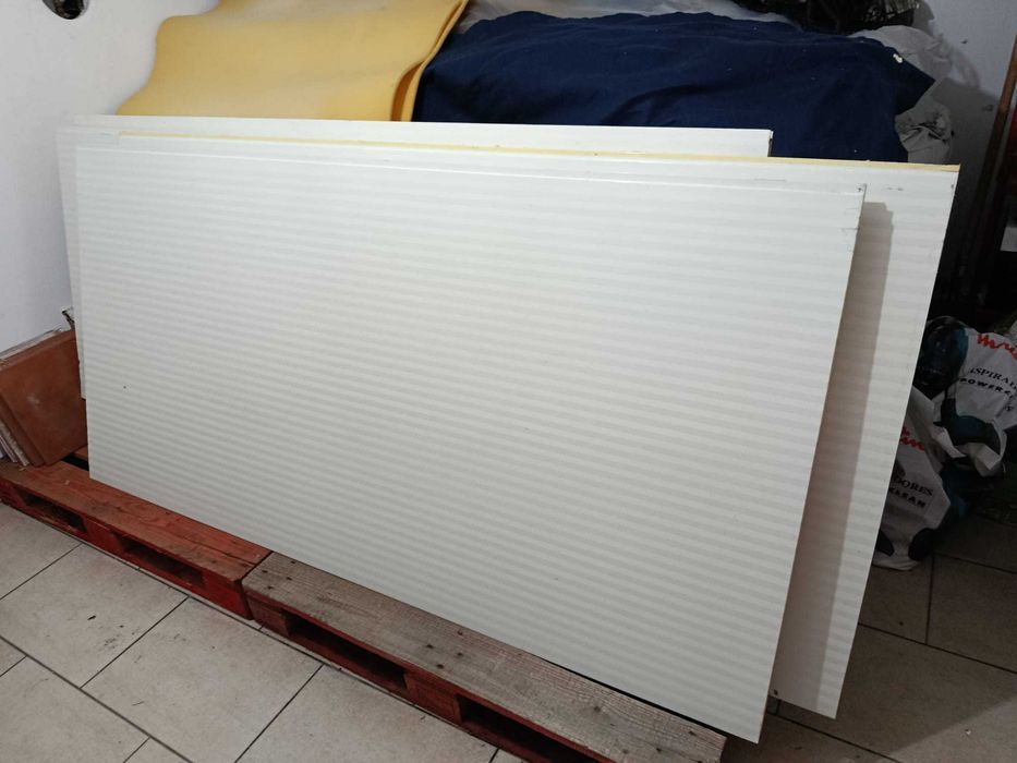 Painel Sandwich de Fachada (Branco)