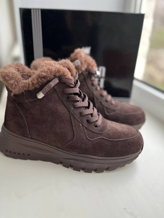 Зимові черевики, зимові чоботи, розмір - 40