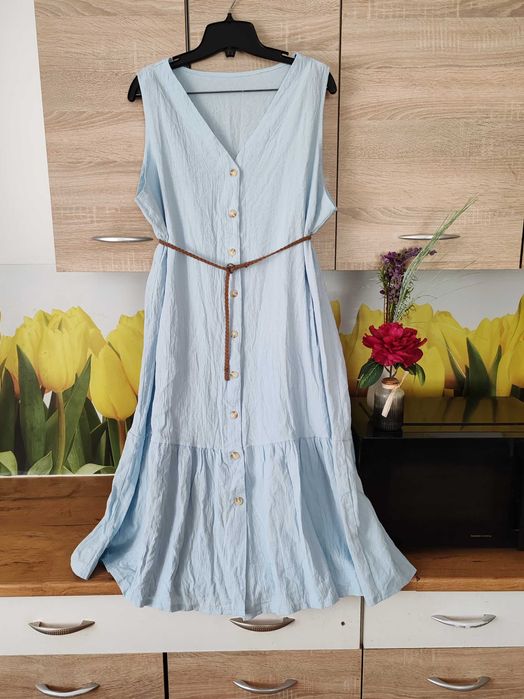 Piękna letnia jasno niebieska sukienka midi ok 44 bawełna/poliester