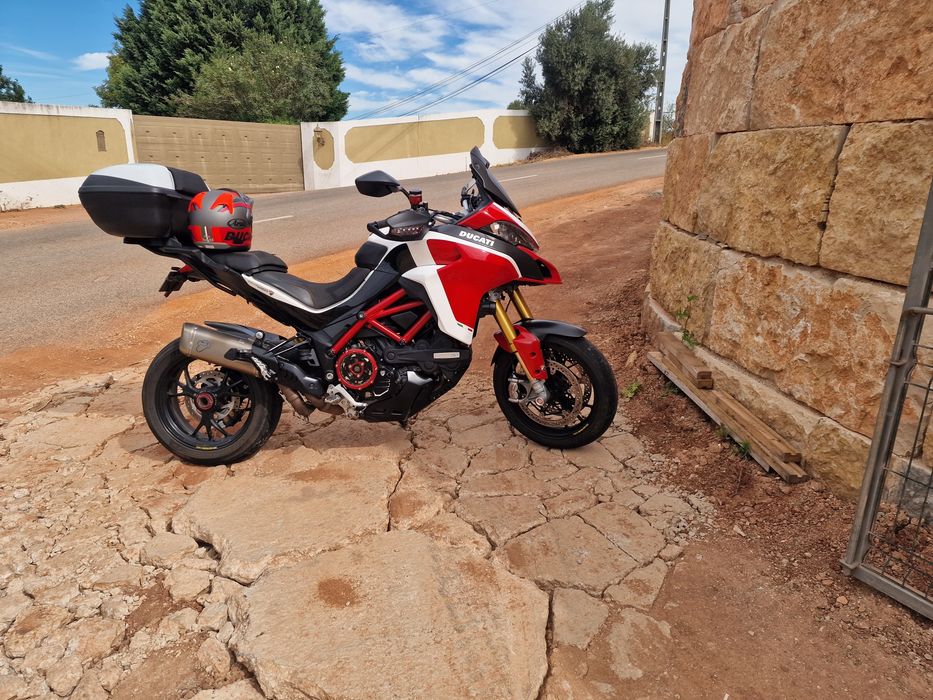 Ducati multistrada pikes peak 1260