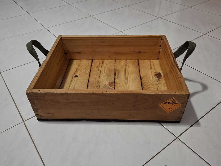 Caixa de munições militares de 7.62mm (G3), VAZIA, decorativa - 1993