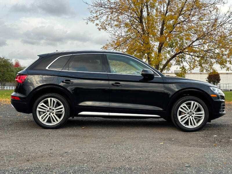 2018 Audi Q5 Premium Plus