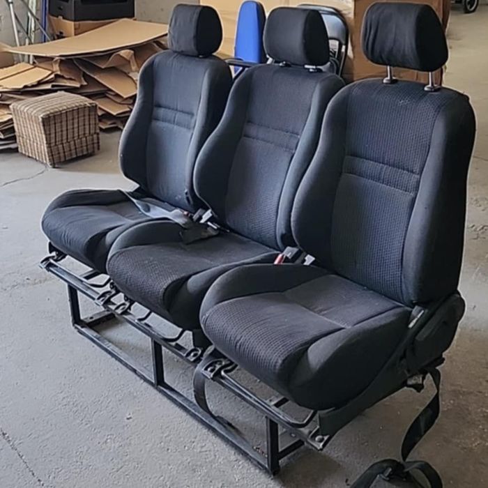 Fotele Kanapa 3-osobowa do Renault Trafic 2/Vivaro/Primastar