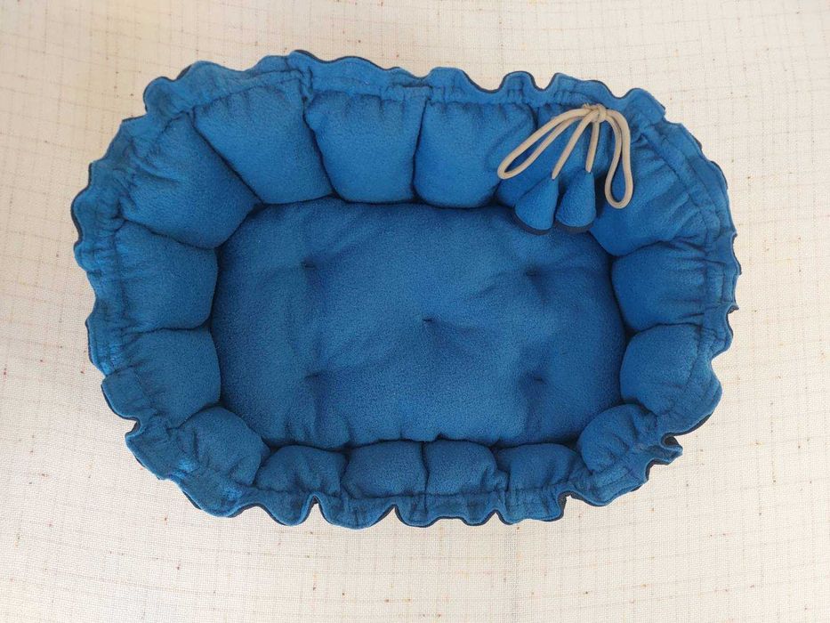 Лежанка для кота або собаки