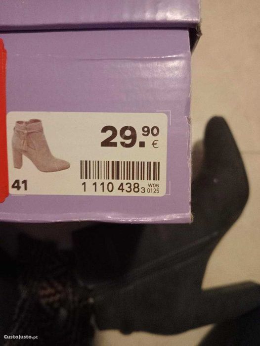 Grayish Boots Size 41 "New and Packed in Box" Ideal for Cold Weather64409241399298121