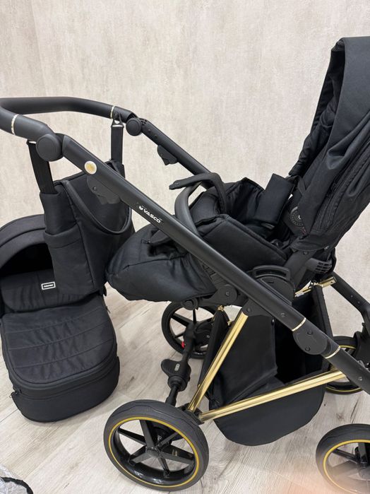 Продам коляску Adamex vasco