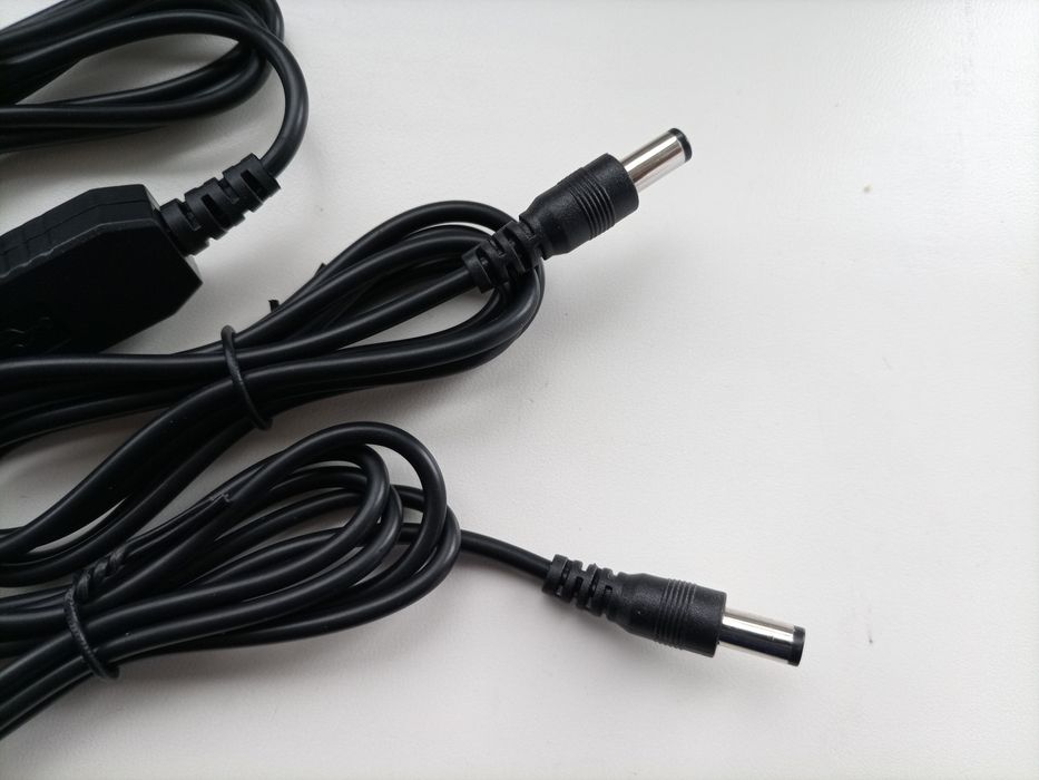 Адаптери 5в на 12в.