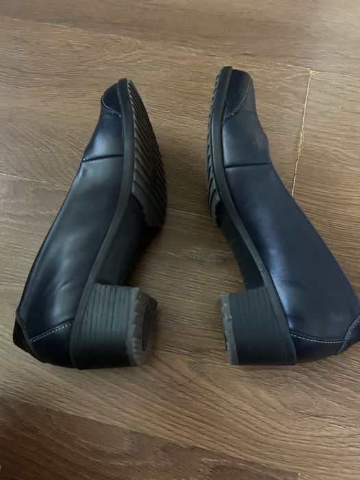 Ціна огонь! Шкіряні туфлі Suave (Made in Portugal) на стійкому підборі, р.37