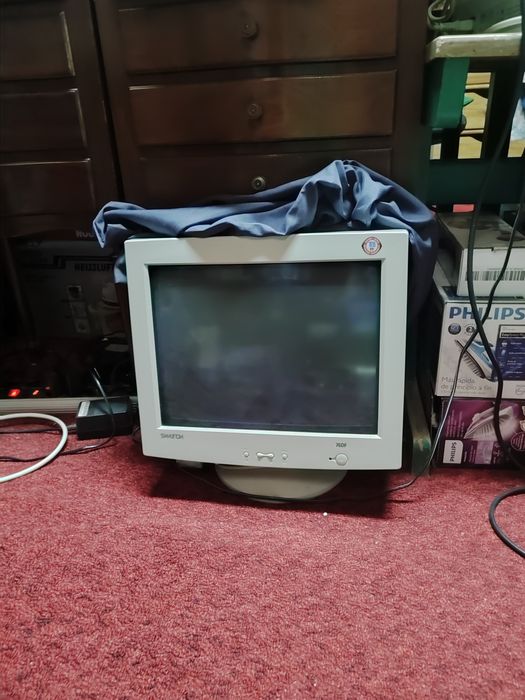 Monitor para PC Samtron 76df