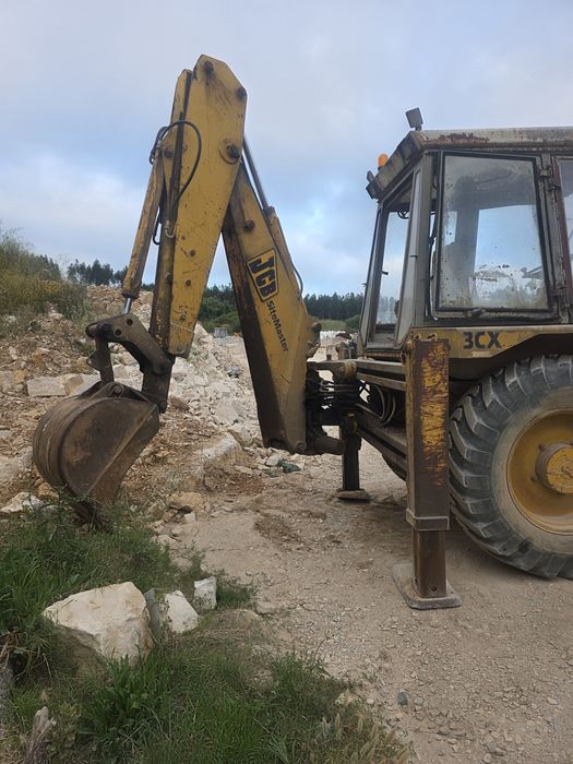 JCB 3cx Retoescavadora