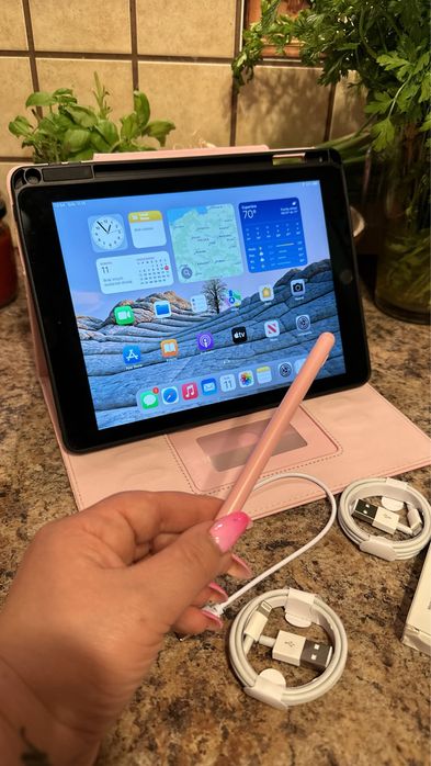 Tablet iPad Apple Retina 10” - TOUCH ID - PROCREATE
