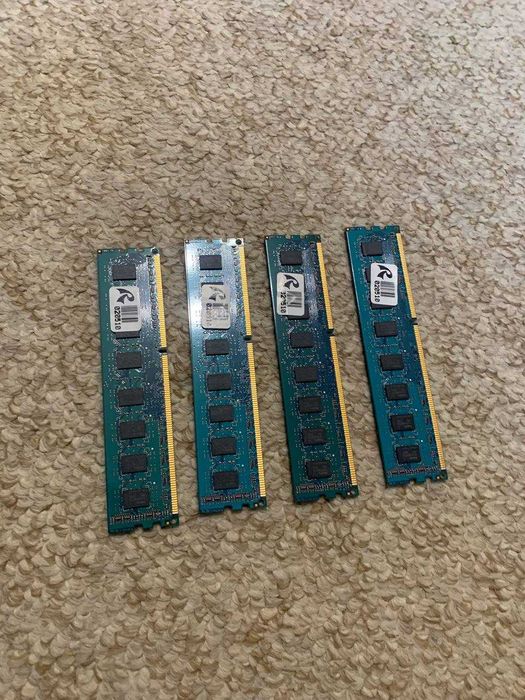 Оперативная память 4x2GB DDR3 1333MHz Hynix