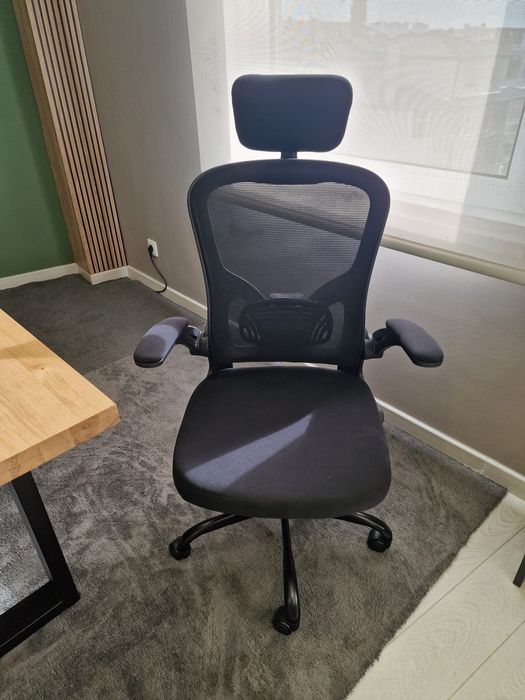 Cadeira de escritório novo