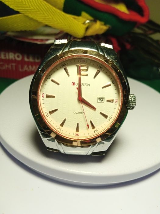 Super relógio CURREN quartz calendário.novo