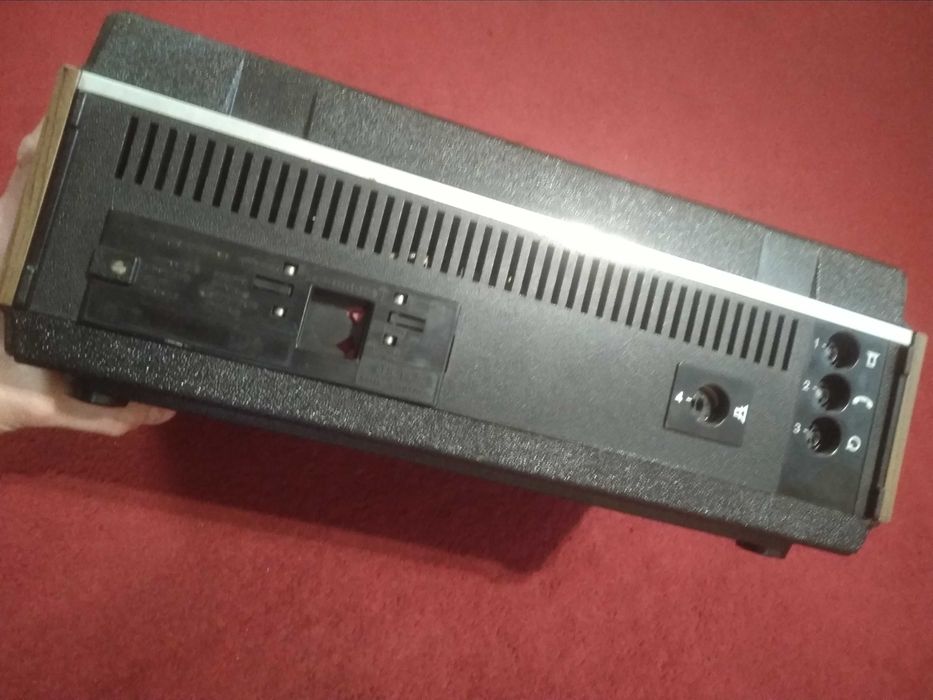Grundig TK-147 HiFi Magnetofon szpulowy
