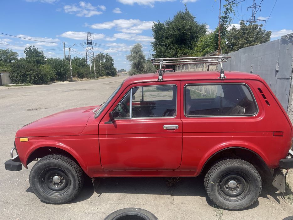 Авто Ваз 2121  универсал